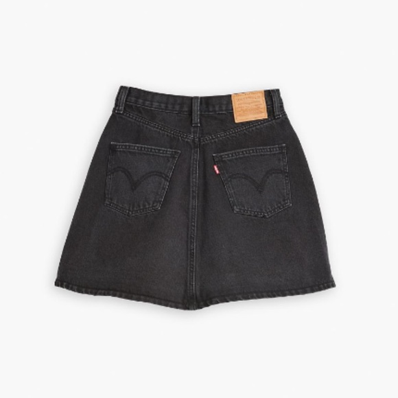 Levi’s Premium Mini Flounce Skirt in Black - Picture 6 of 6